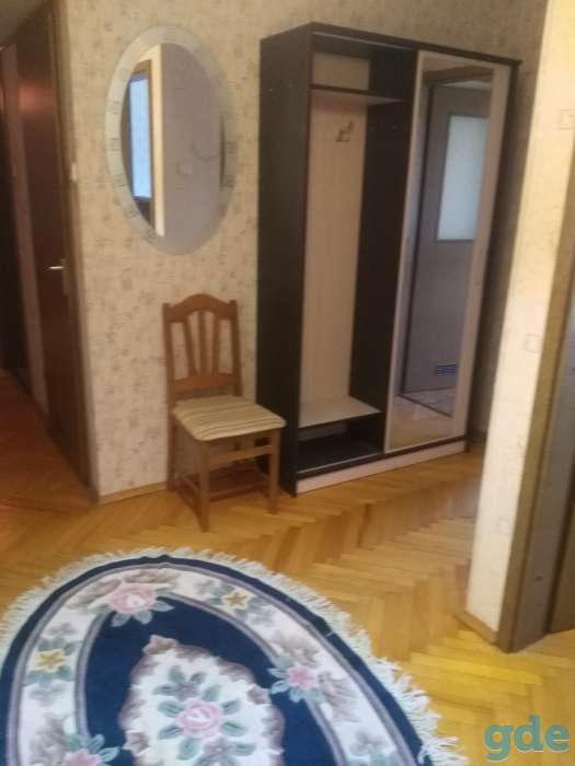 Квартира на сутки на Энке, ул. Коссовский тракт, фотография 1