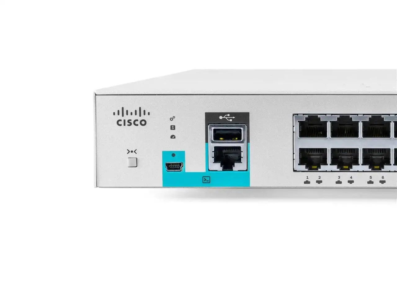 Коммутатор Cisco WS-C2960L-8TS-LL, фотография 1