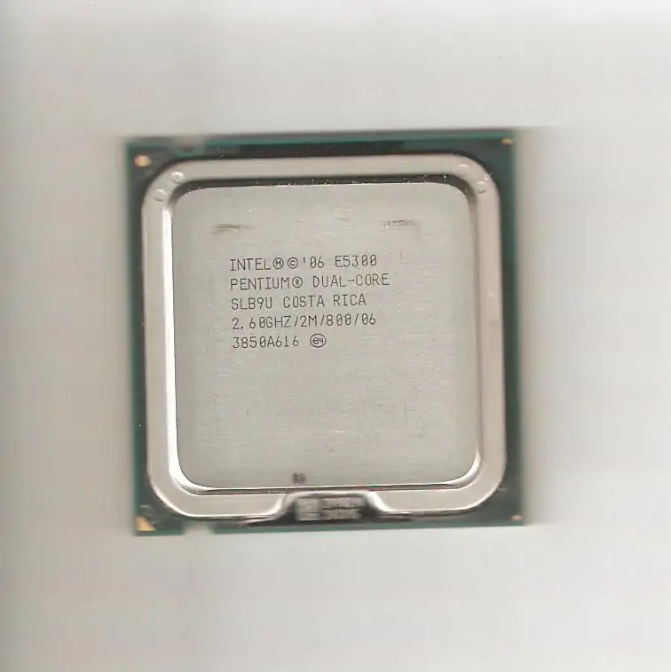 Процессор Pentium Dual-Core E5300, Celeron D 320, Athlon XP 1800 Для этих процессоров есть все комплектующие для с Торг, фотография 1
