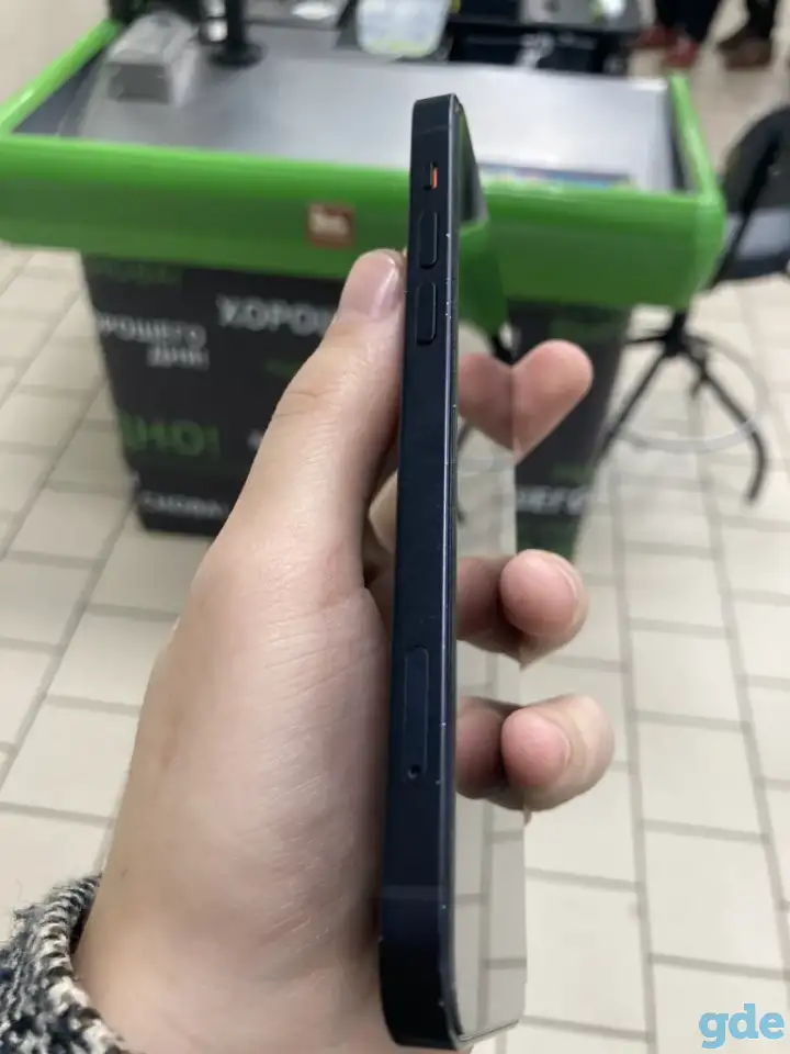 IPhone 12, фотография 4