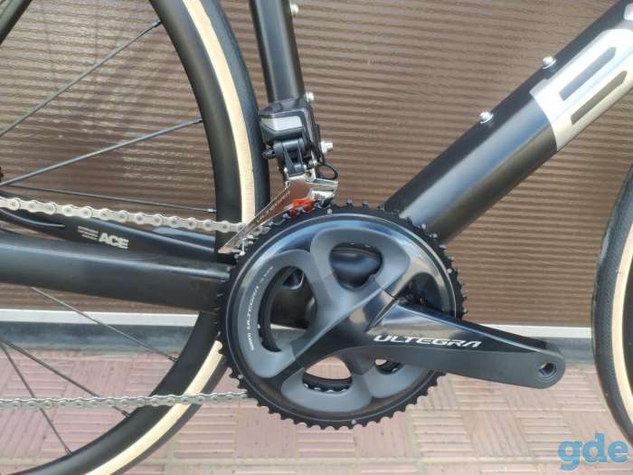 Продам велосипед BMC TEAMMACHINE SLR02 DISC TWO NEW 2020Г новый. Модель 2020г. Комплектация Ultegra Di 2 R-8050, фотография 3