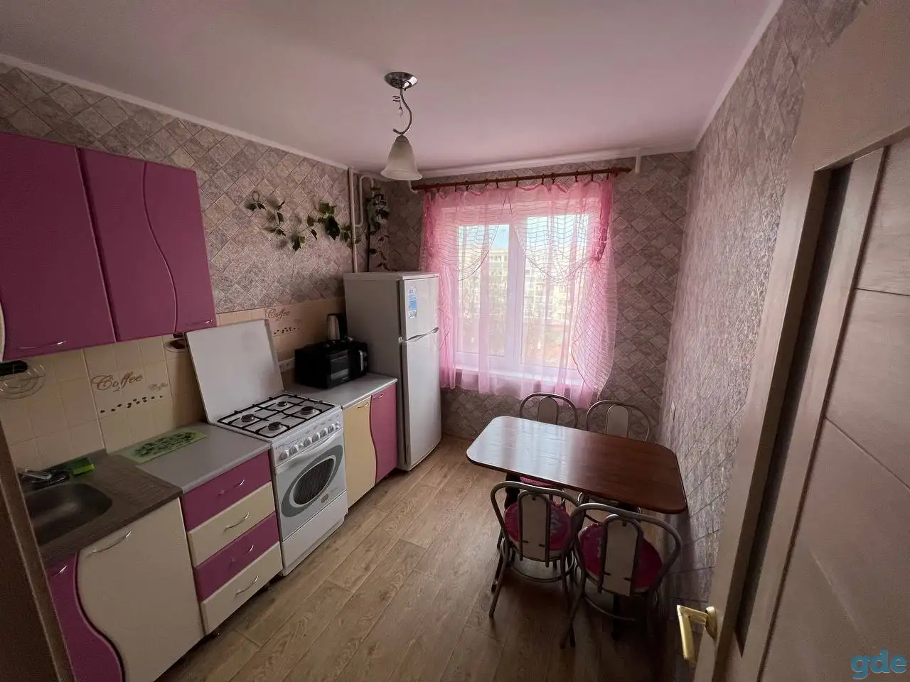 Квартиры на сутки и более, ул.Панчука д.4, фотография 8