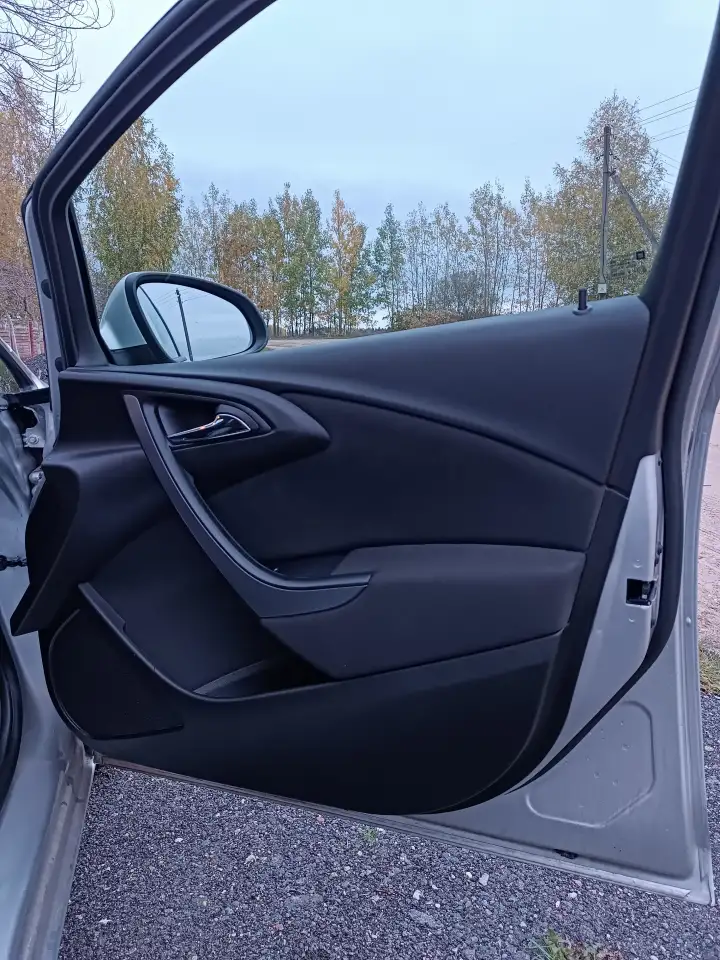 Opel Astra j (2015 г.) / Опель астра j 2015, фотография 11