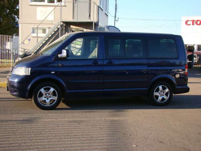 Микроавтобус пассажирский Volkswagen T5 Multivan, фотография 9