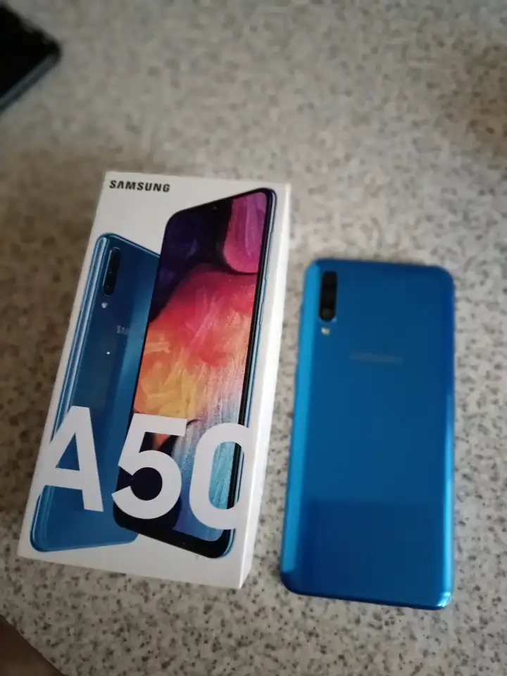 Продам телефон Samsung Galaxy A 50, фотография 2