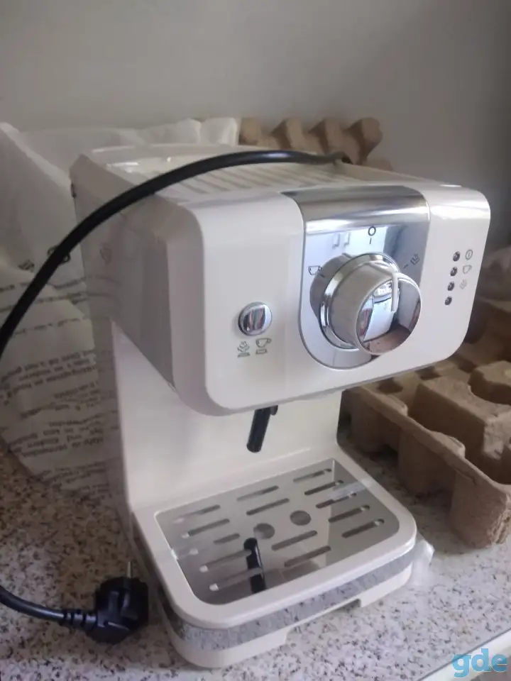 Продам кофеварку Кофеварку эспрессо Moulinex XP330A10, фотография 1