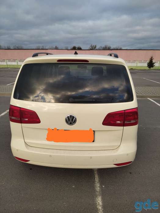 Volkswagen Touran 2.0 AКПП, фотография 2