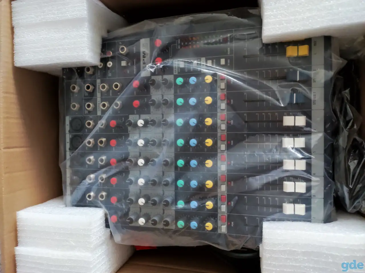 Микшерный пульт Soundcraft EPM6, фотография 6