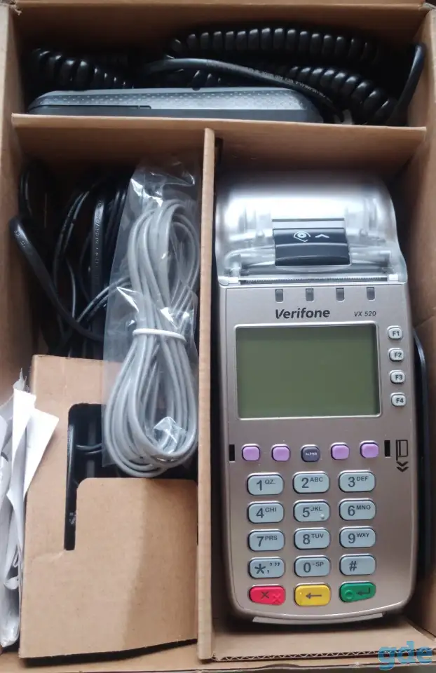 Банковский платежный POS-терминал VERIFONE VX-520, фотография 1
