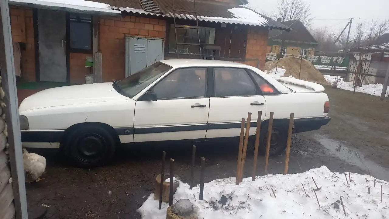 Продам авто Audi 100, фотография 4