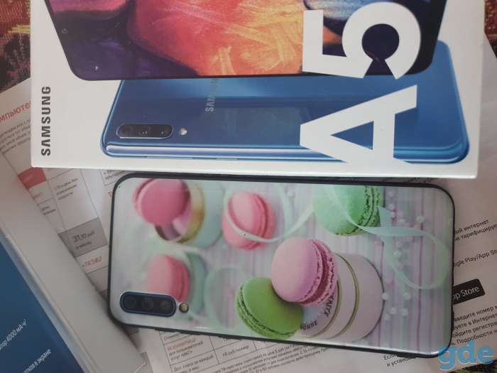 SamsungA50, фотография 1