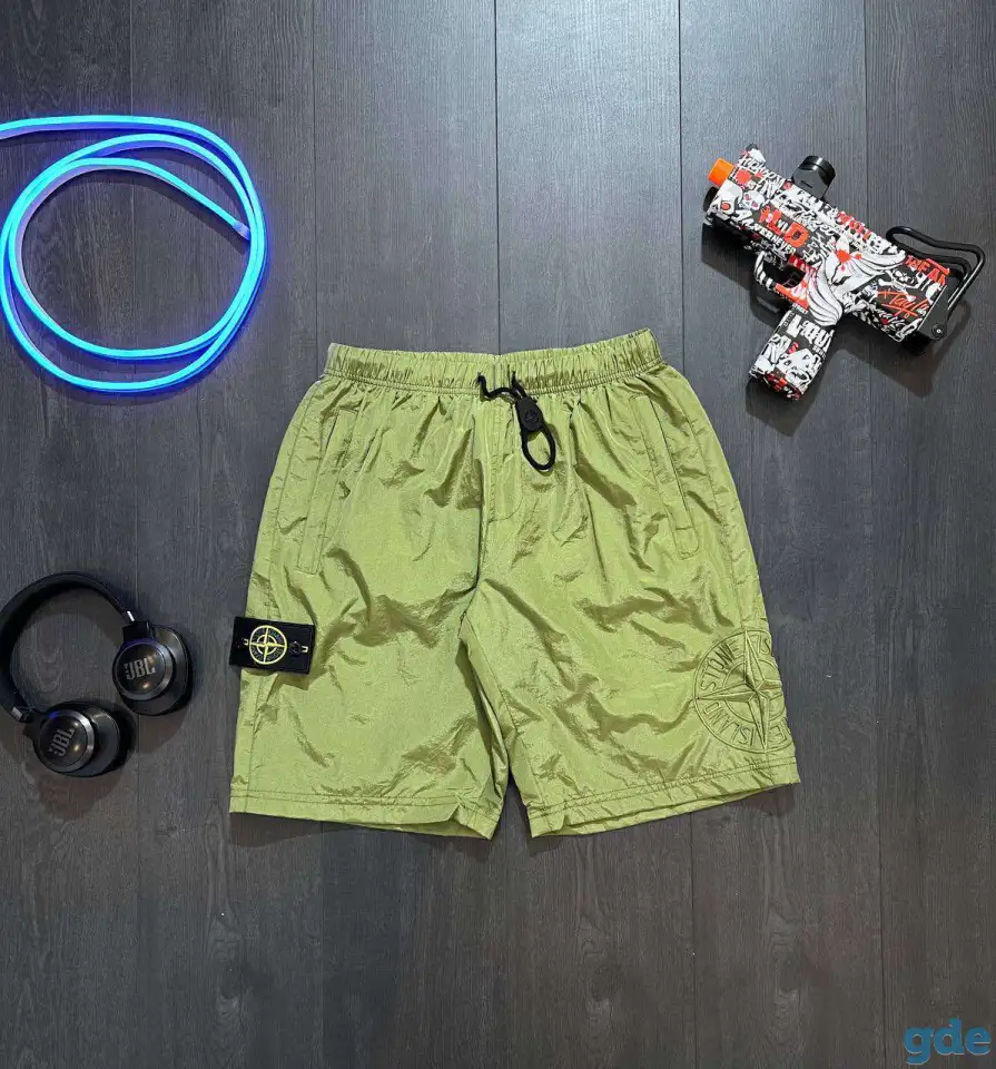 Популярная модель Шортов Stone Island, фотография 2