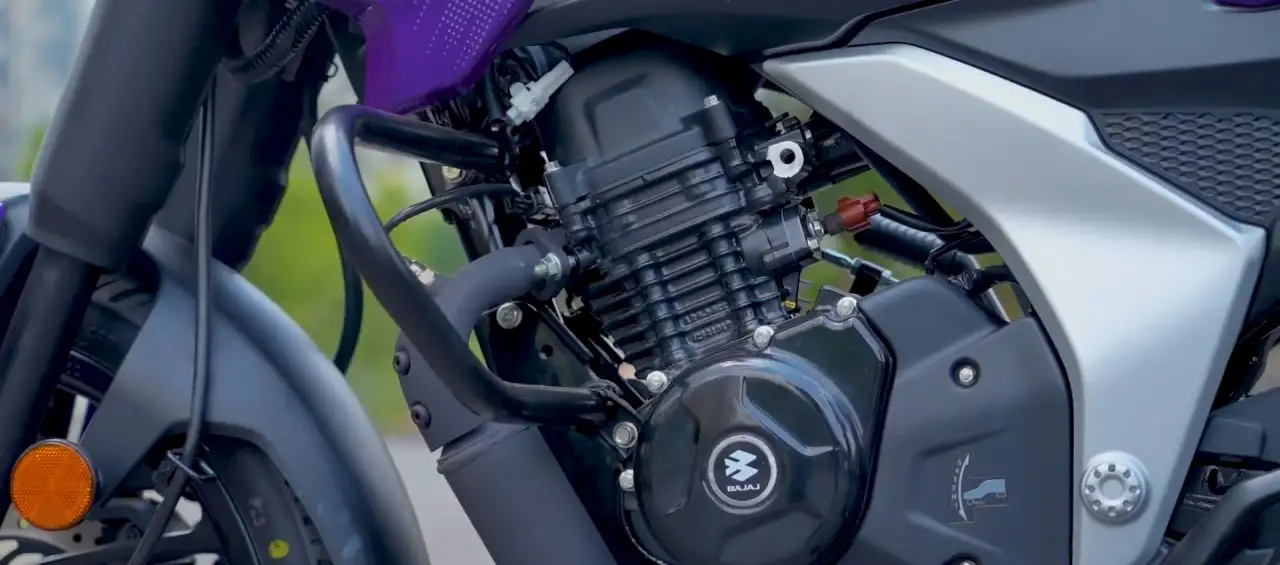 Мотоцикл Bajaj Pulsar N125, фотография 14