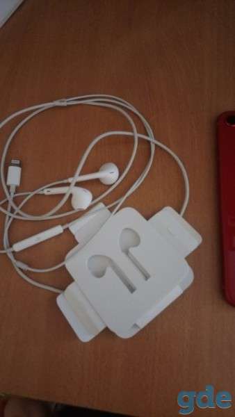 Продаю Apple iPhone 8 (PRODUCT)RED Special Edition 64GB, фотография 4
