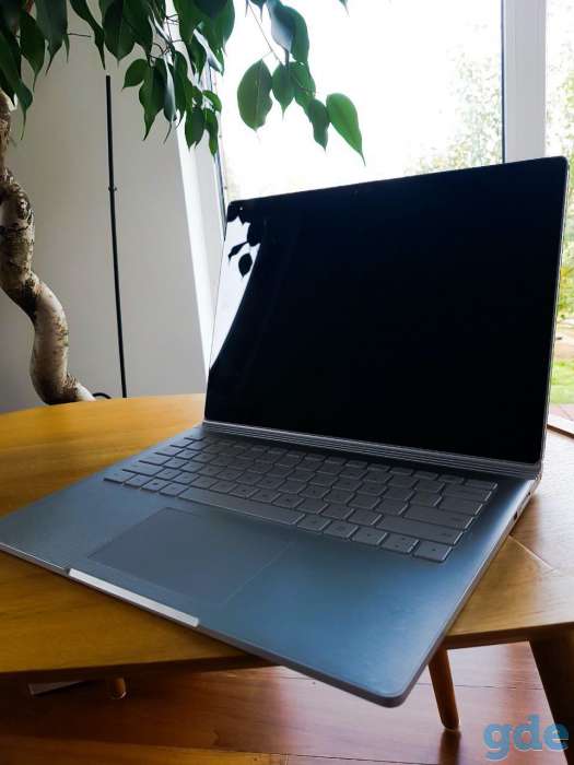 Microsoft Surface Book + Pen (ноутбук+планшет 2-в-1), фотография 1