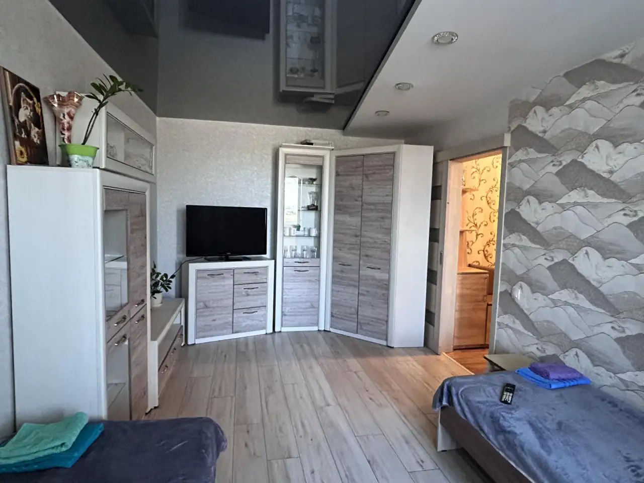 2 ух комнатная квартира по суточно, Социалистическая, 172, фотография 7
