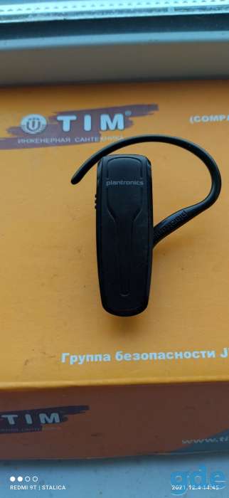 Блютуз наушник Plantronics, фотография 2