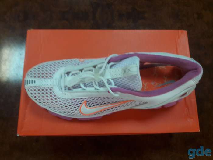 Кроссовки-сетка Nike оригинальные, фотография 3