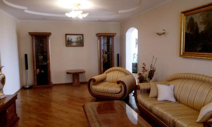  3  комнатная кваратира, Орловского, фотография 10