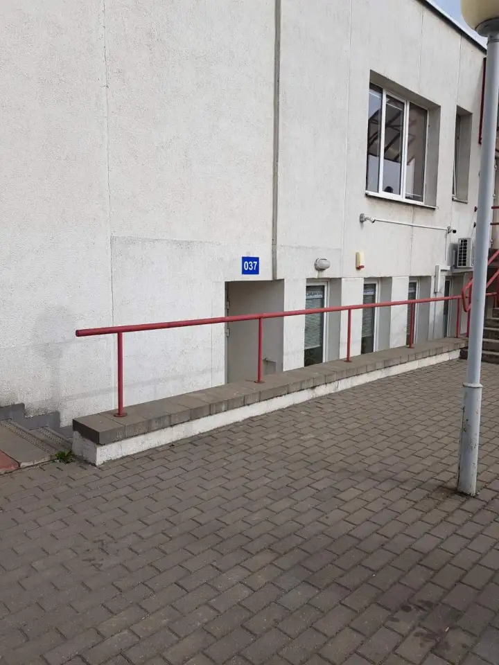 Продается офис в БЦ Инфо, Пономаренко ул 35А, фотография 1