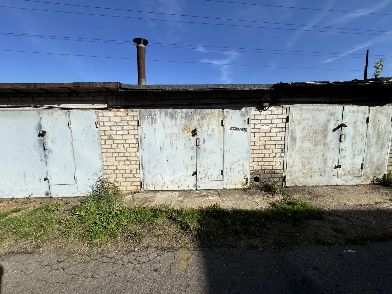 Гараж с цоколем, Широкая 37, фотография 2