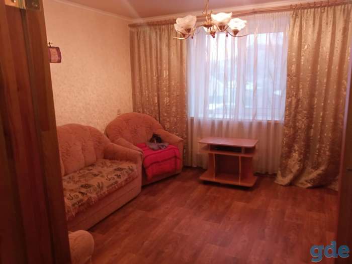 Продам квартиру 3-х комнатную в Жлобине, ул. Поплавская, д. 1, фотография 1