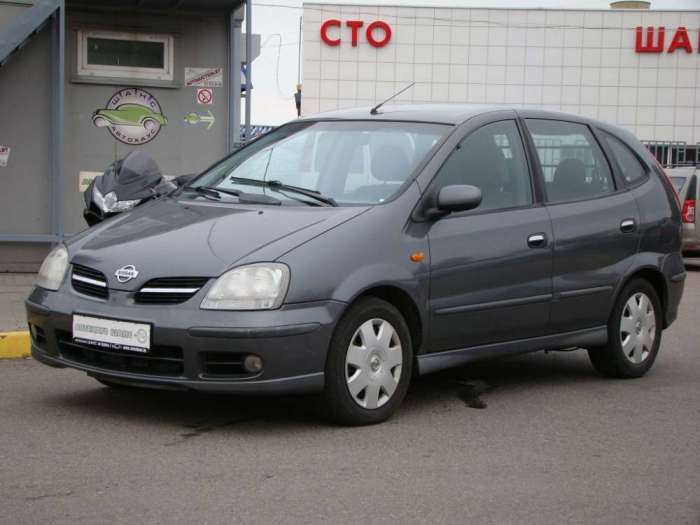 Экономичный микровэн Nissan Almera Tino 2.2 dCi, фотография 4