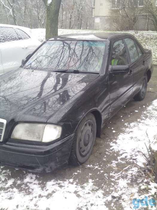 Автомобиль Mercedes, фотография 5