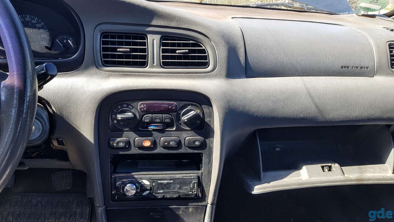Салон целиком Kia Clarus, фотография 6