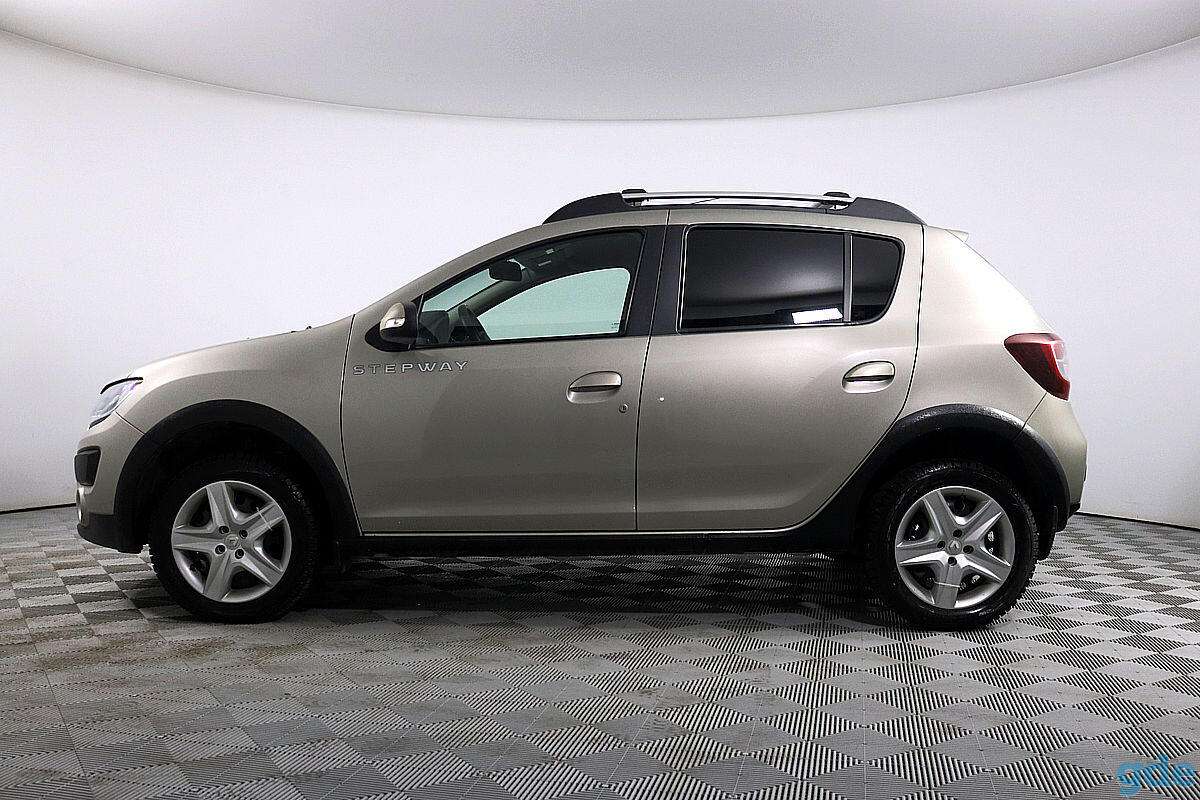 Renault Sandero МКПП 2016, фотография 2