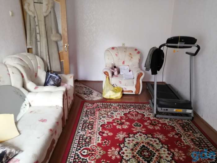Сдам в аренду 3-х комнатную квартиру, М-н Октябрьский, д. 53, фотография 1