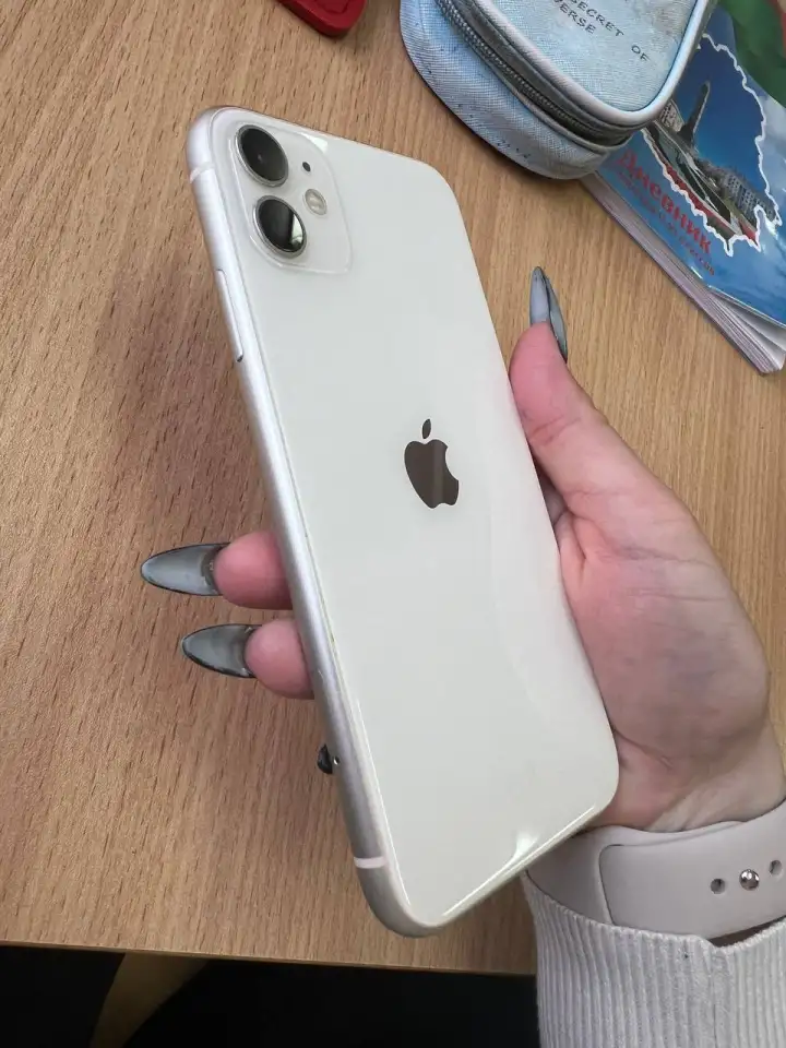 iPhone 11 128 гб СРОЧНО, фотография 4