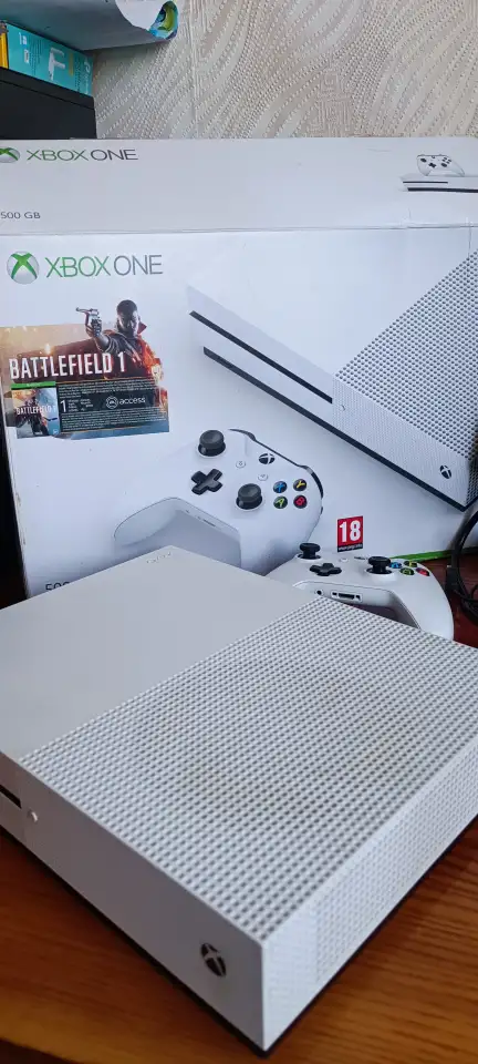 Xbox one S, фотография 2