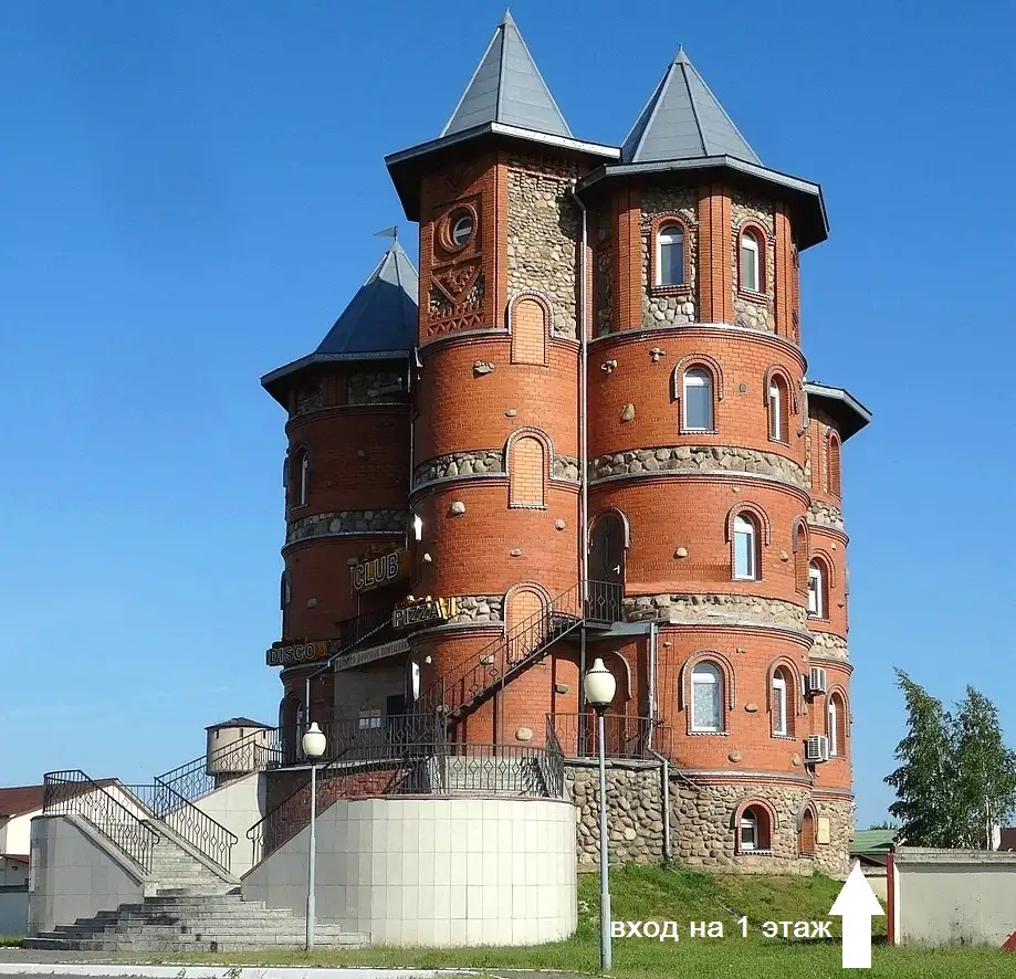 Продажа уникального здания Замок г. Марьина Горка, ул. Буденного, 1, фотография 1