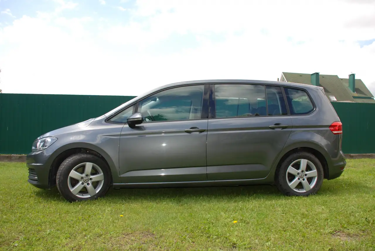 Volkswagen Touran 2018 г. 1,6 дизель 115 л.с., фотография 4