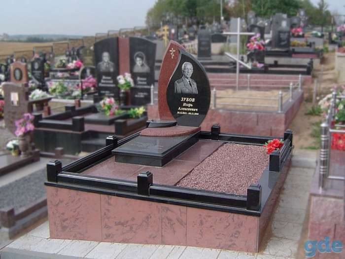 Изготовление гранитных памятников и оград, фотография 8