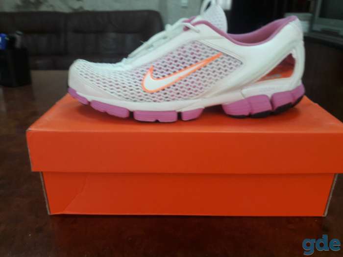 Кроссовки-сетка Nike оригинальные, фотография 4