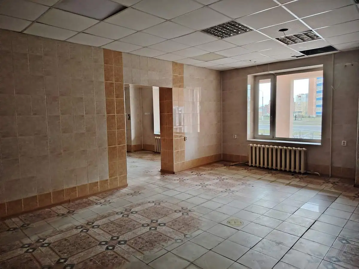 Сдам в аренду торговое помещение, ул. М. Богдановича, 15, фотография 5