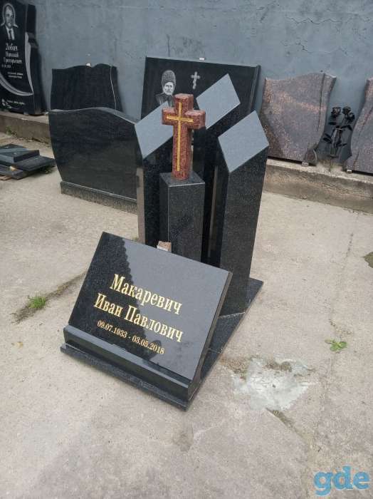 Изготовление, оформление и установка гранитных памятников, фотография 3