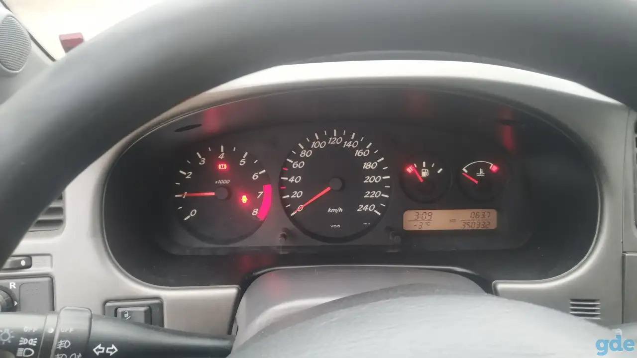 Продать авто Nissan Primera, фотография 4