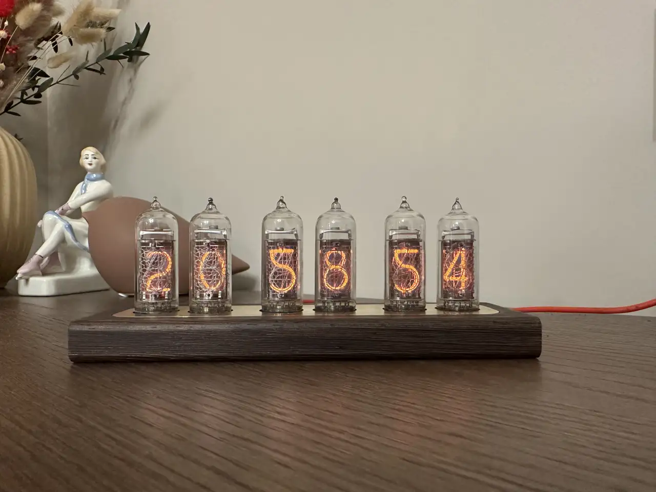 Продам часы на газоразрядных индикаторах ин-14, фотография 4