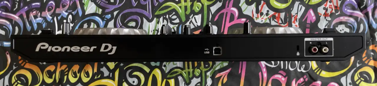 DDJ SB2 controller, фотография 2
