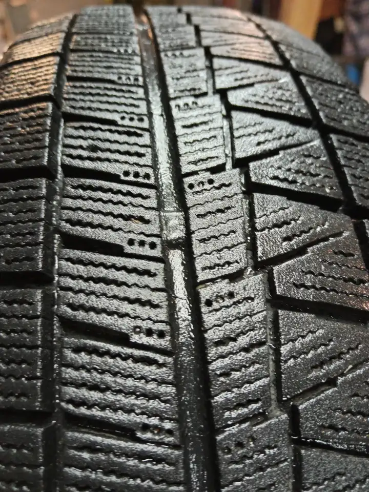 4 ЗИМНИЕ ШИНЫ 185-65R 15 BRIDGESTONE ПРОТЕКТОР-6.5ММ ВЕЗДЕ - 350РУБ, фотография 4