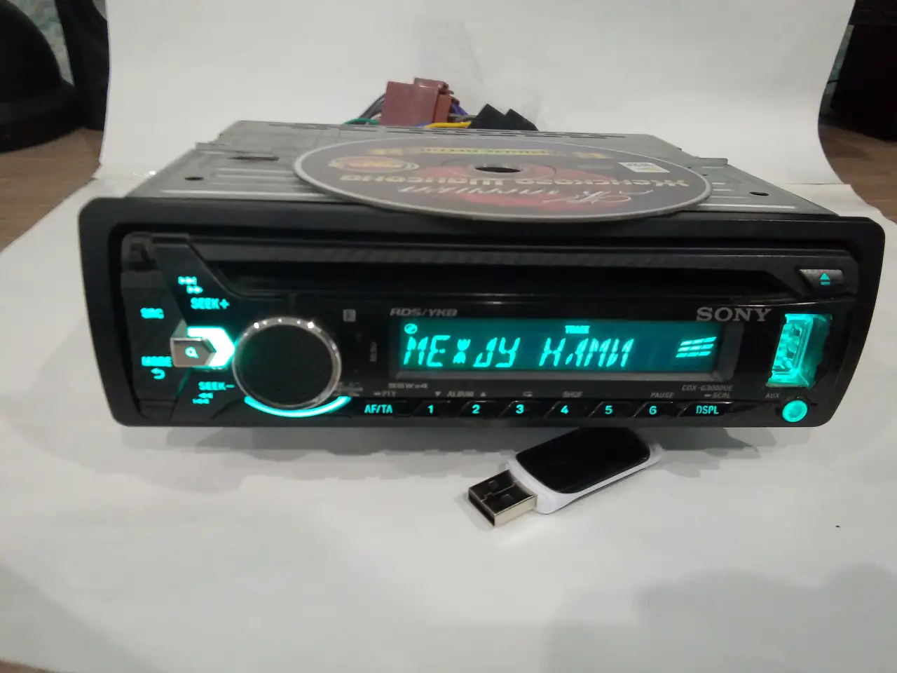 CDMP3-магнитола Sony USB,, фотография 1