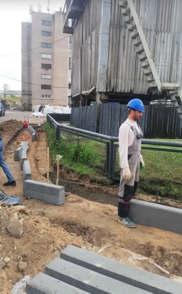 Выполняем работу по устройству фундаментов, стен, перекрытий, отмосток,входных групп,приямков, чаш бассейнов, пандусов., фотография 5