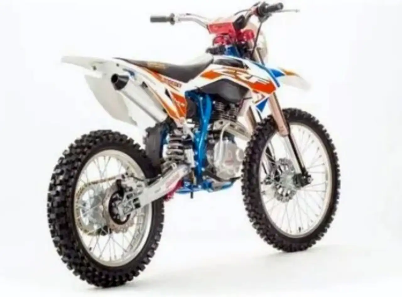 Кроссовый мотоцикл motoland crf 250 без птс, фотография 3