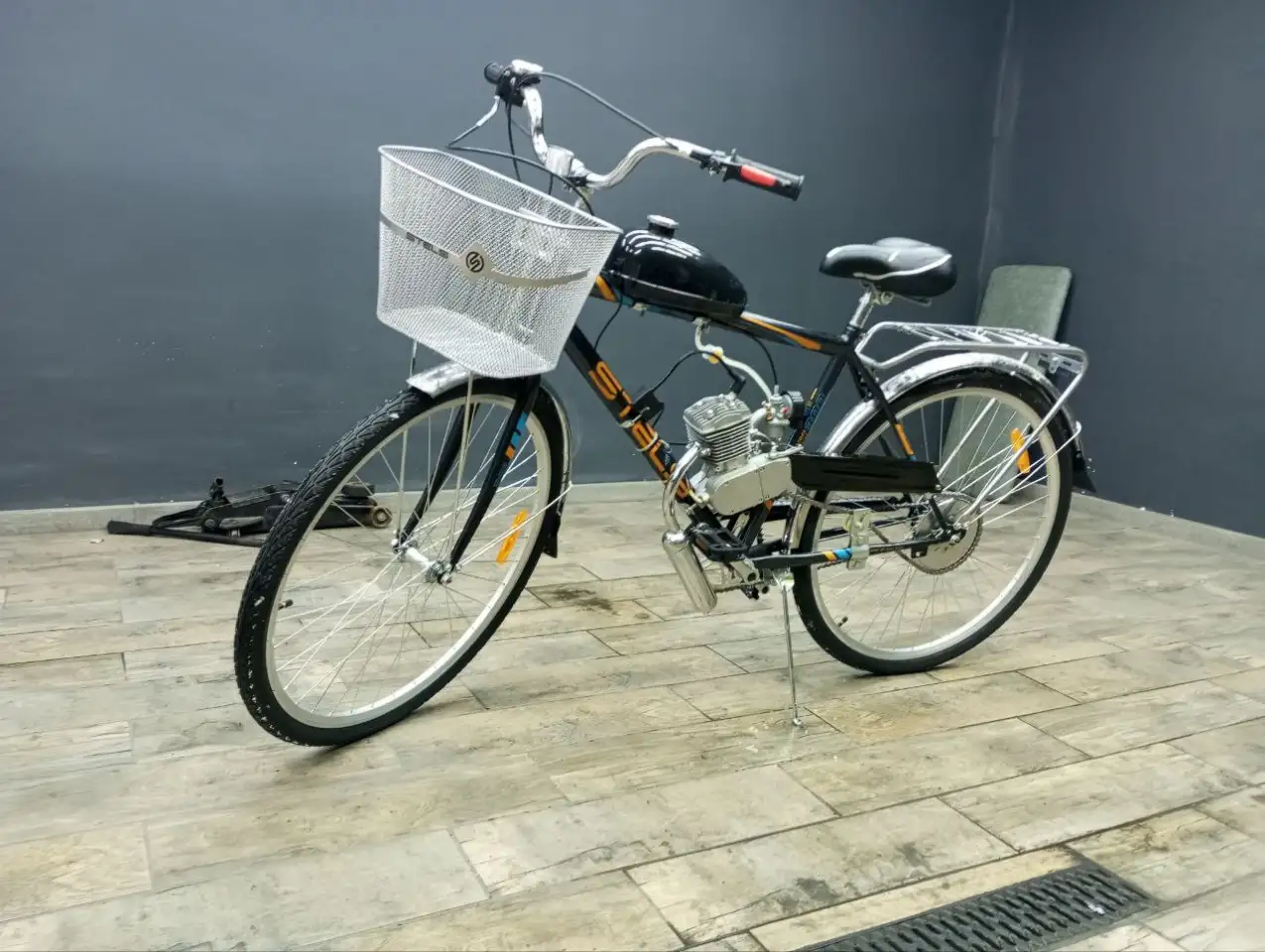 Мотовелосипед Stels Navigator 300 с двигателем 80cc, фотография 4