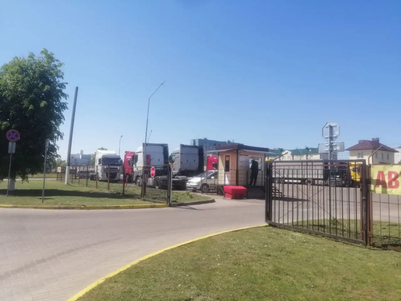 Услуги охраняемой круглосуточной автостоянки Слобода в г. Лида, фотография 6