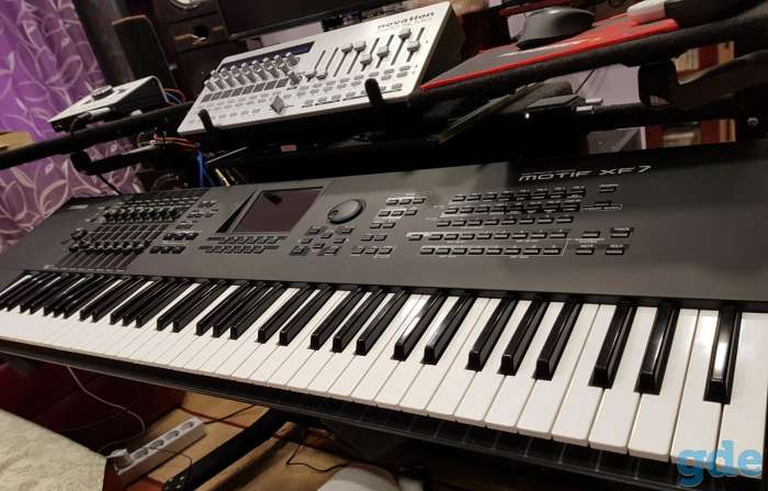 Рабочая станция Yamaha Motif XF7, фотография 3