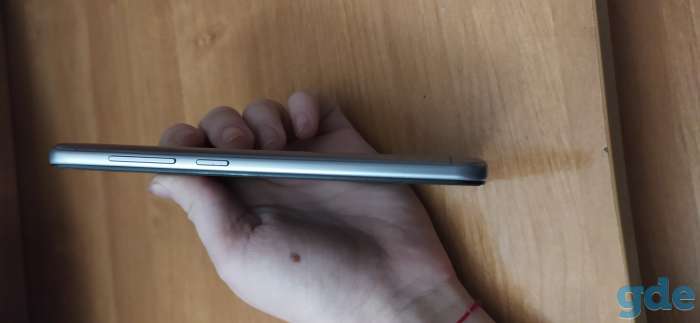 Продам телефон Xiaomi Redmi 5A 16GB + блютуз наушники, фотография 5
